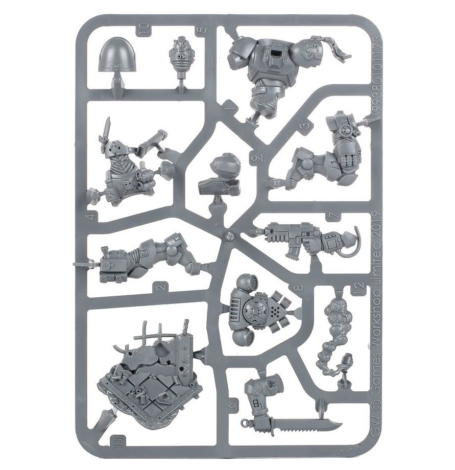 Space Marines: Lieutenant in Reiver Armour