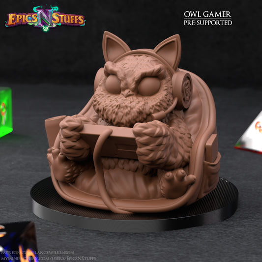 Gamer Owlkin, 3D Printed Resin Miniature